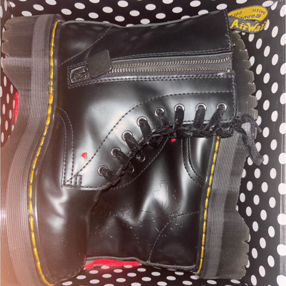 Dr Martens Jadons